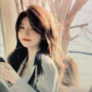 Meet your Posher, Winfred